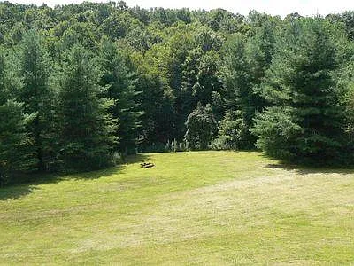 Brookside Dr — Photo 5
