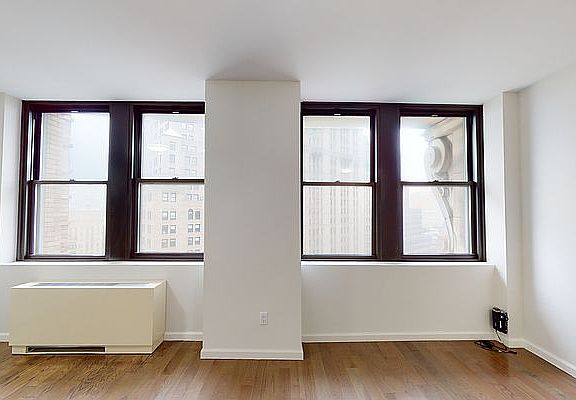 3rd image of 15 Park Row APT 21M