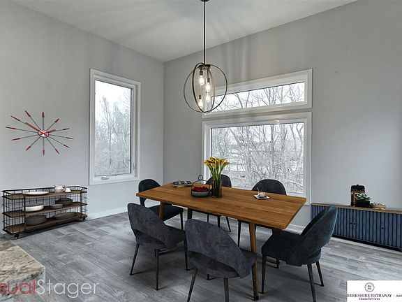 5th image of 2901 N 165th Ave