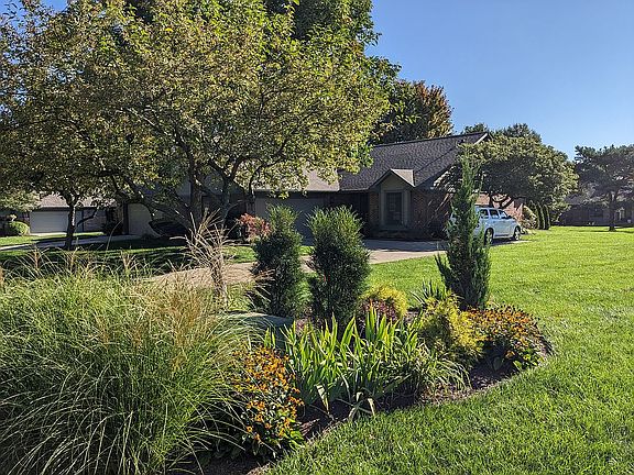 2nd image of 9612 Mandel Dr