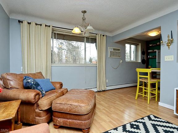 4th image of 240 Wentworth Ave W APT 103