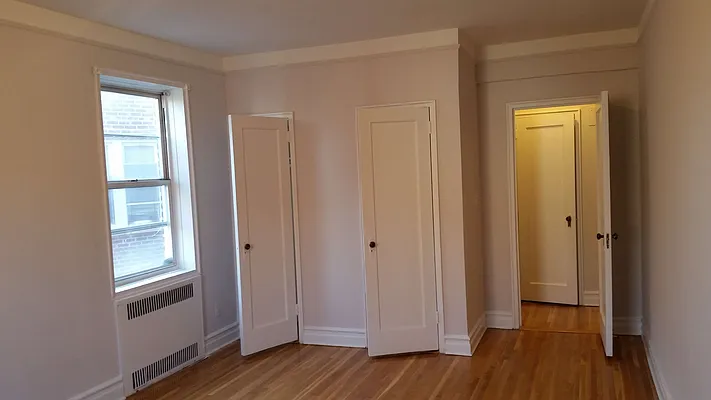 Rented by Max & Associates Realty Corp | media 11