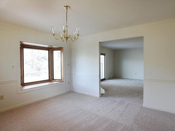 5th image of 7 Laurelgate Pl