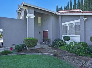 35 Shady River Cir, Sacramento, CA
