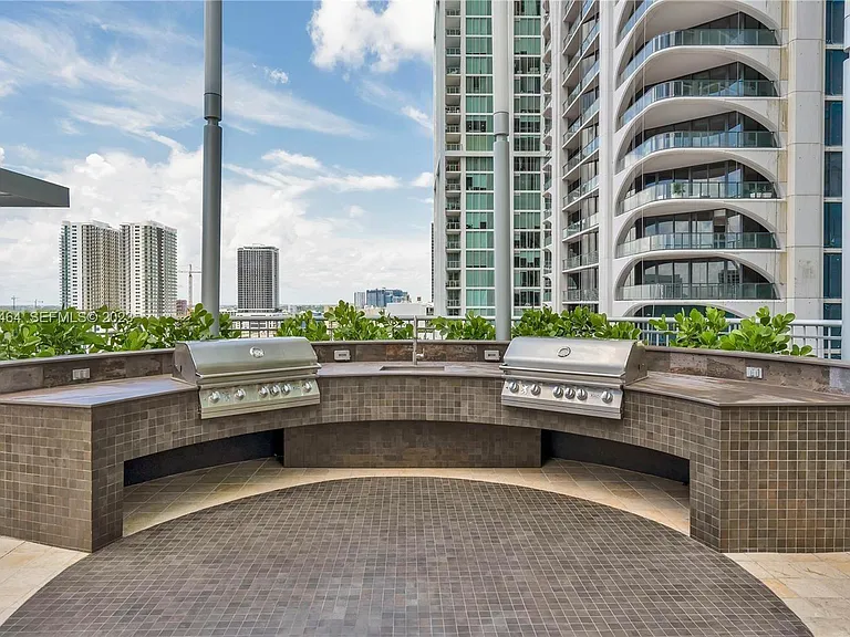 900 Biscayne Blvd #Penthouse 6205 — Photo 31