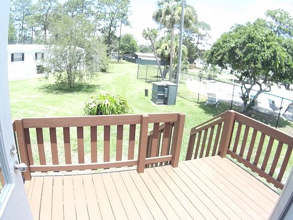 2nd image of 7117 Sw Archer Road #115