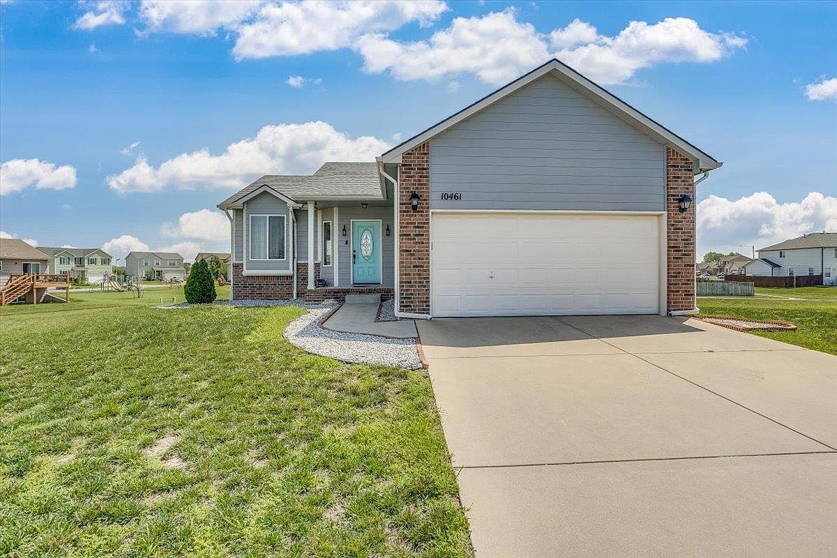 10461 E Fawn Grove Ct, Wichita, KS 67207 Zillow
