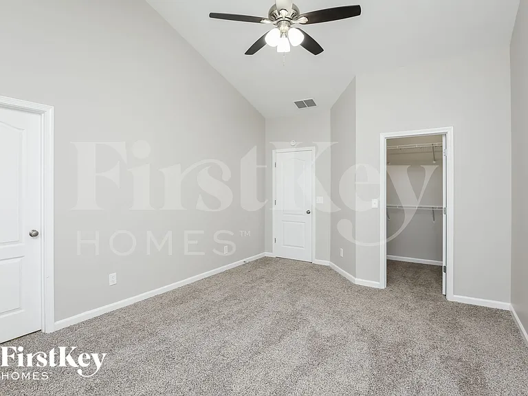 731 Mallard Dr — Photo 8