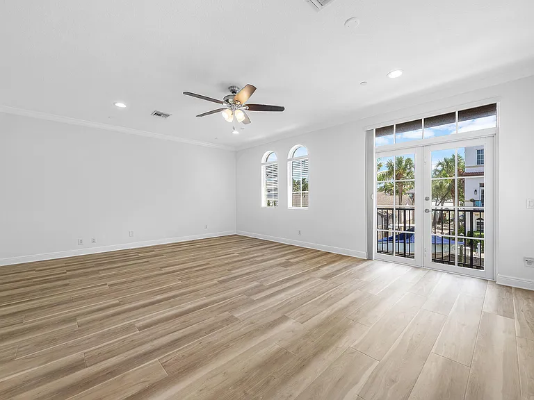 824 Virginia Garden Dr — Photo 22