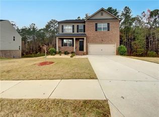 8012 Louis Dr, Locust Grove, GA 30248