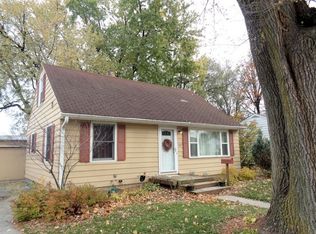 943 Woolf Ct, Rochelle, IL 61068