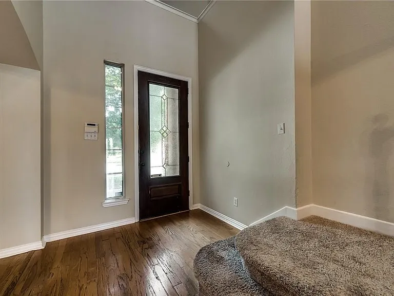 9428 Patagonia Ln — Photo 3