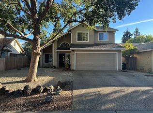 33 Glenshire Ln, Chico, CA 95973