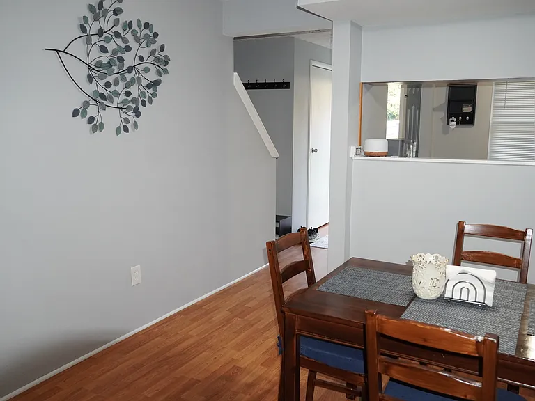 1684 Thenia Pl — Photo 6