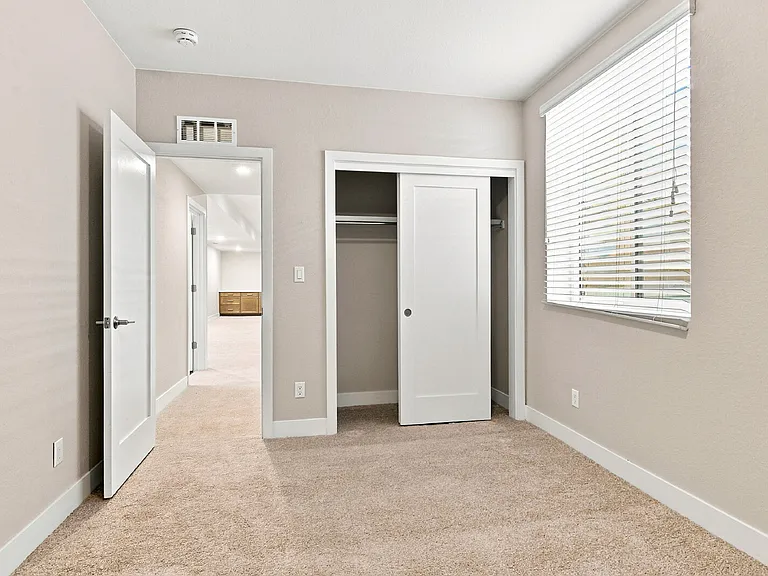 3078 S Lincoln St — Photo 34