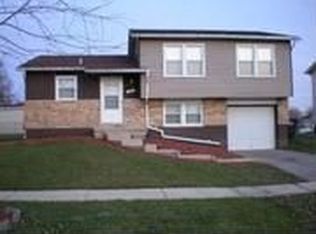 17585 Winston Dr, Country Club Hills, IL
