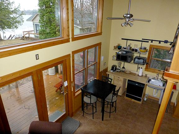 3rd image of 810 Wapogasset Lake Ln #B