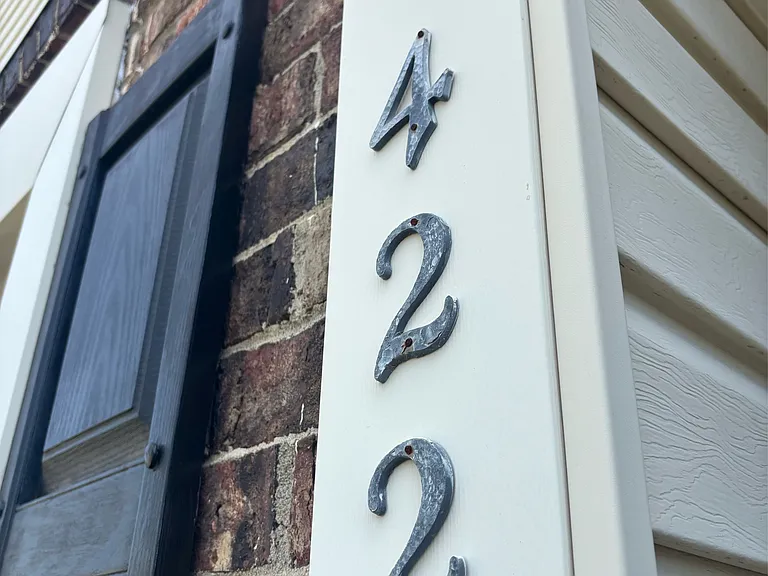 422 Kirkcaldy Ct #1 — Photo 3