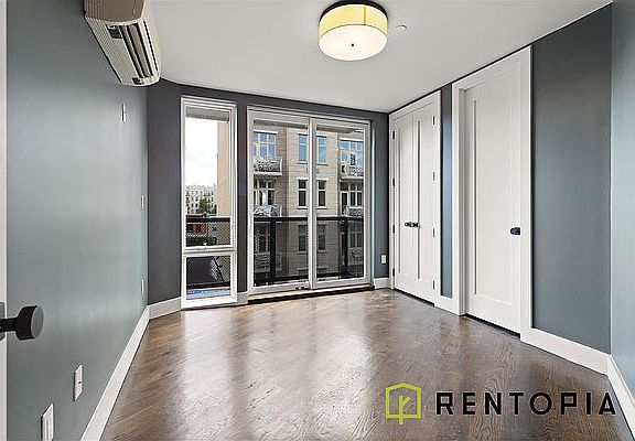 5th image of 383 Union Ave #4C