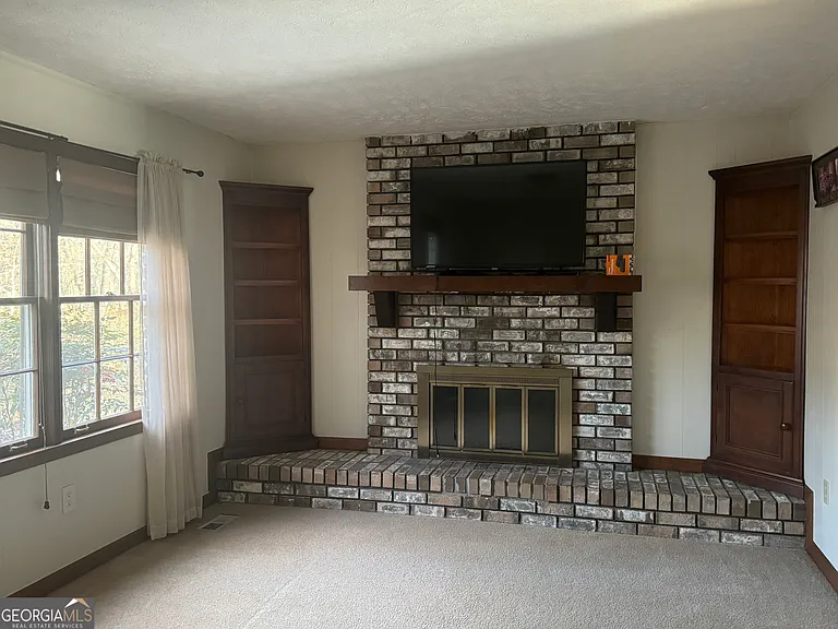345 Caldwell Cir — Photo 37
