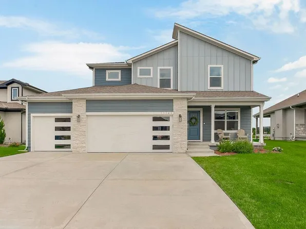 17749 Greeley St, Gardner, KS 66030