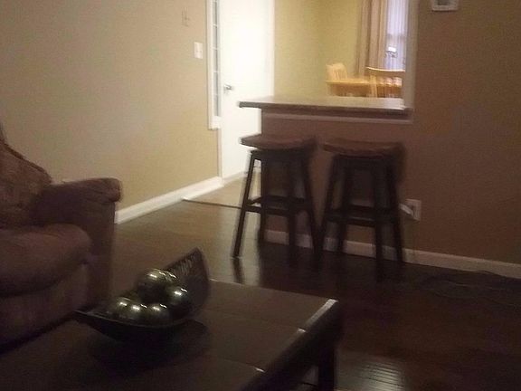 5th image of 1012 Brookcrest Dr