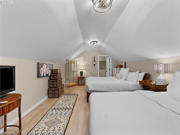 26th image of 65121 E Lupine Dr