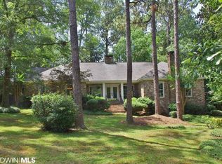 706 E 7th St, Bay Minette, AL 36507