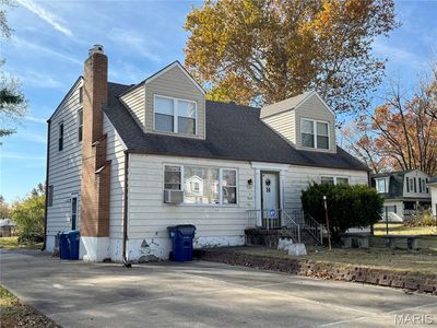 220 Habecking Dr, Saint Louis, MO, 63137