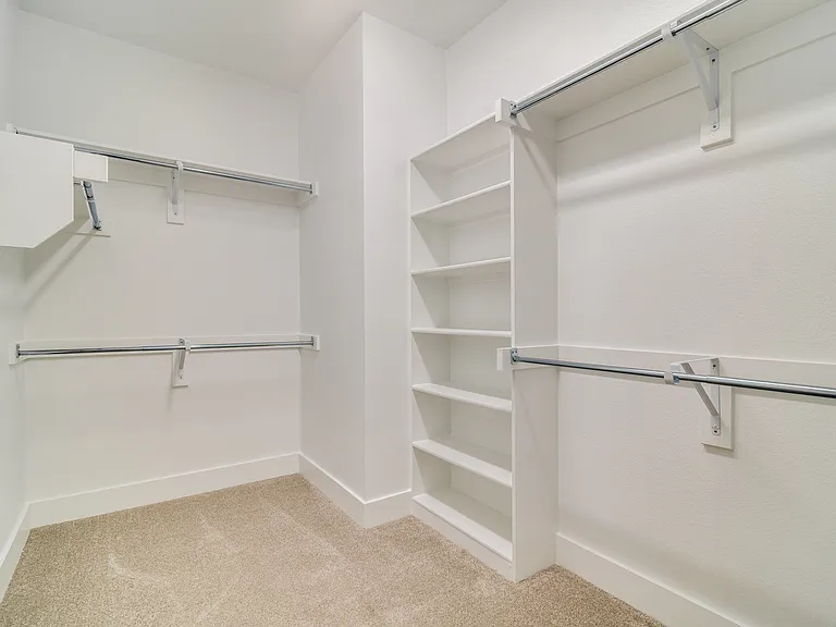 800 War Admiral Dr — Photo 17