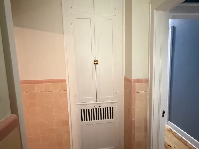 Jack and Jill bathroom closet
