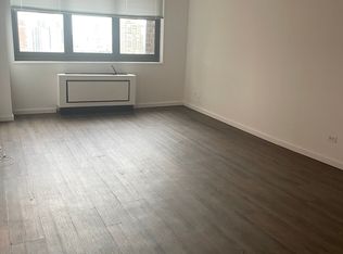 200 E 72nd St APT 29E, New York, NY 10021