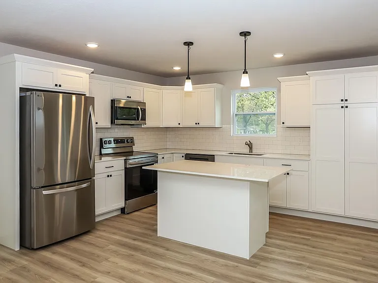 8220 Crestbrook Ct — Photo 18
