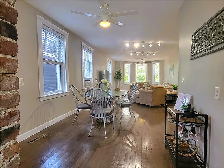 3 Bull St #2 — Photo 11
