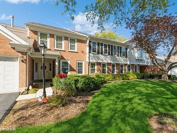 2nd image of 12 Country Club Dr APT B