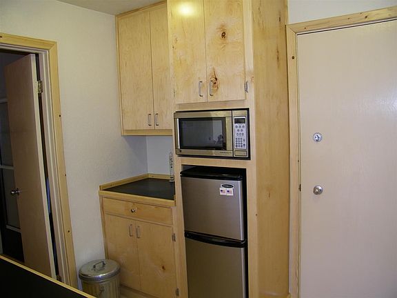 5th image of 11591 Snowpeak Way #209