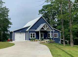 765 Michaels Cove Dr, Leitchfield, KY 42754