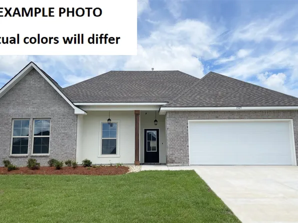 445 Merestone Xing, Benton, LA 71006