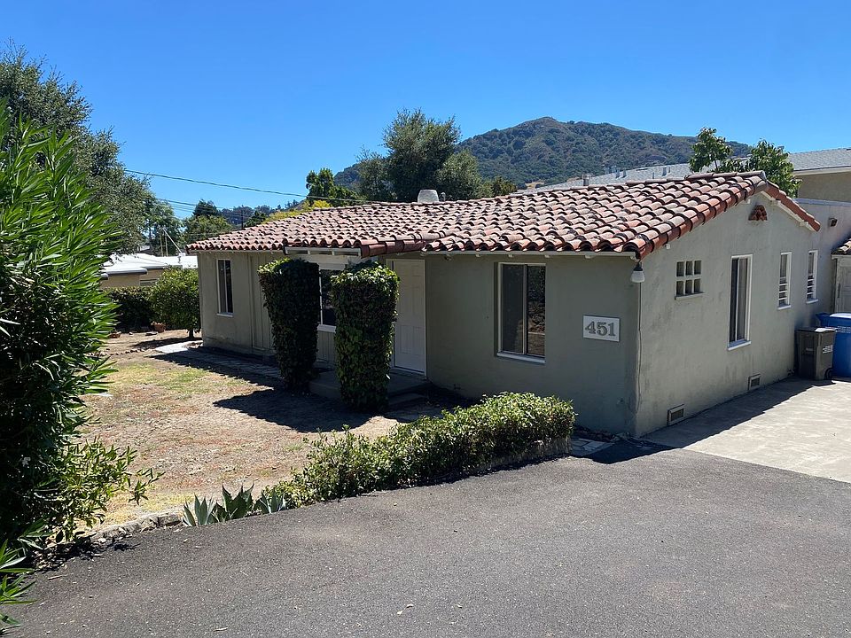 1st image of 451 N Chorro St
