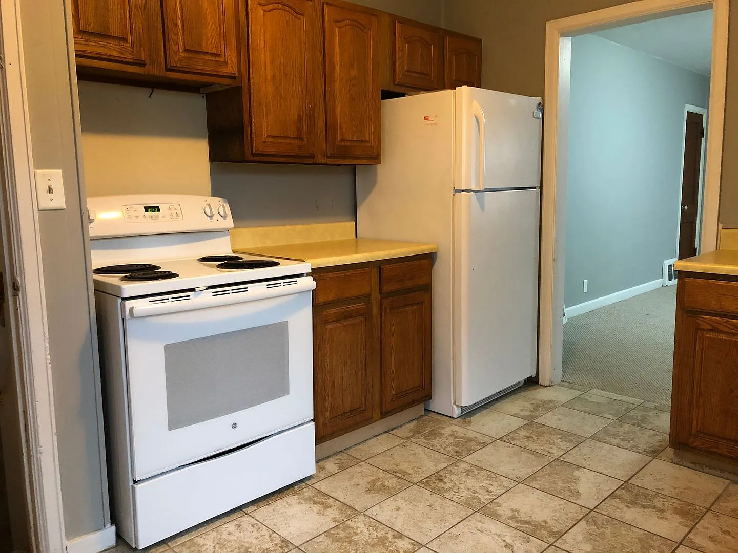 3 Bedroom, 1 Bath Single Family Home located at 917 Kern St Waterloo, IA — Photo 4