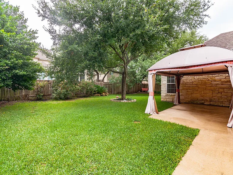 2412 Arbor Dr — Photo 34