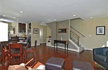 5th image of 9611B Roosevelt Way NE