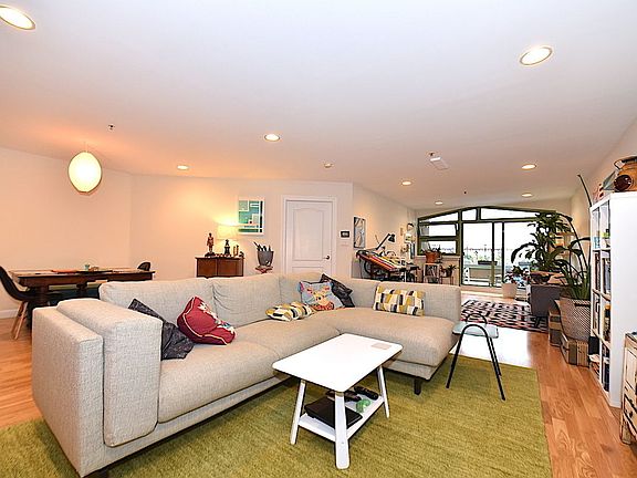 2nd image of 1919 24th Ave APT L514