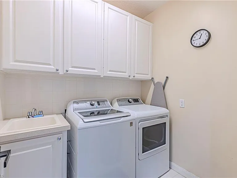 28572 Alessandria Cir SW — Photo 20