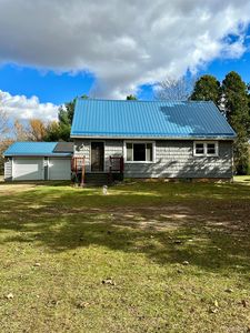 1080 Farnsworth Rd, Lapeer, MI, 48446