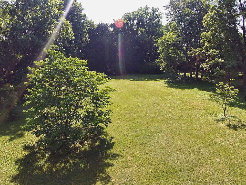 2nd image of 8509 Pennsylvania Run Rd