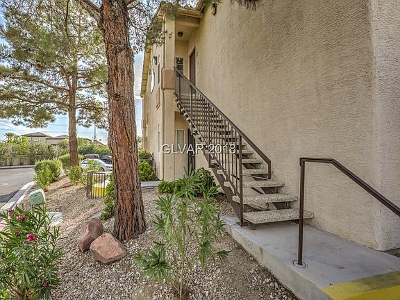 3rd image of 1830 N Buffalo Dr Unit 2025