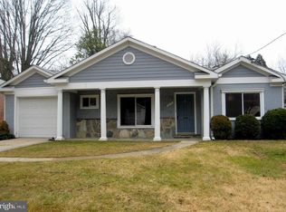 8605 Woodbrook Ln, Chevy Chase, MD 20815