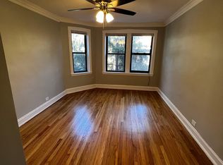 7010 N Paulina St #3, Chicago, IL 60626