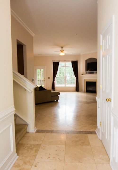 1st image of 10451 Tintinhull Dr